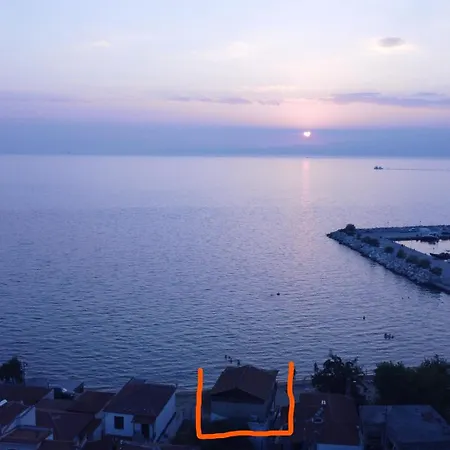 Beachfront Thassos Apartman