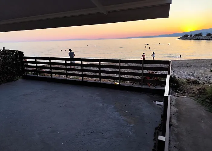 Beachfront Thassos Apartman *