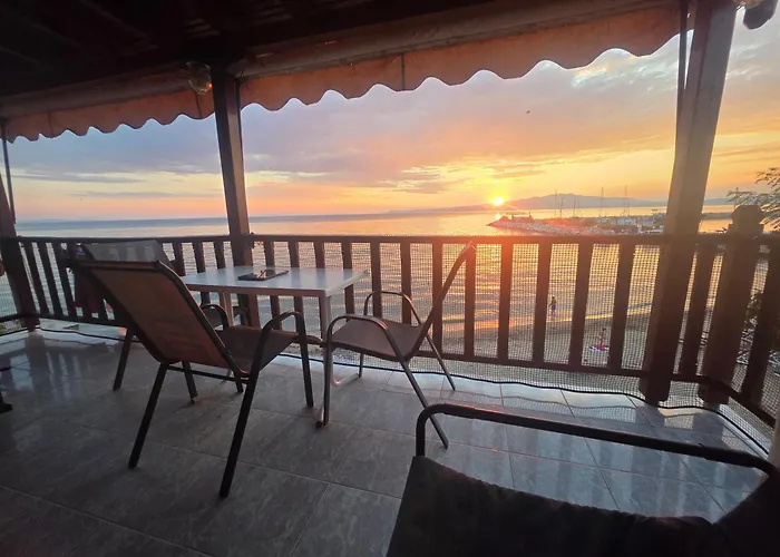 Beachfront Thassos Apartament *